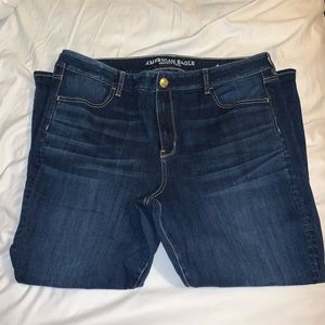 AE High-Waisted Jegging